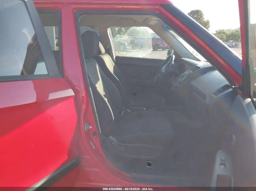 2013 KIA SOUL  