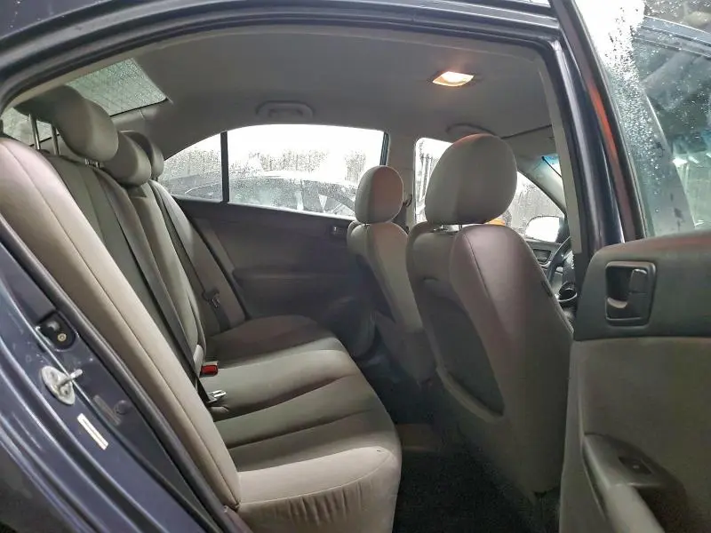 2010 HYUNDAI SONATA GLS  