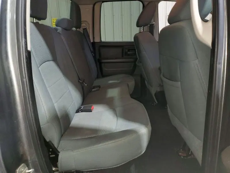 2013 RAM 1500 ST  