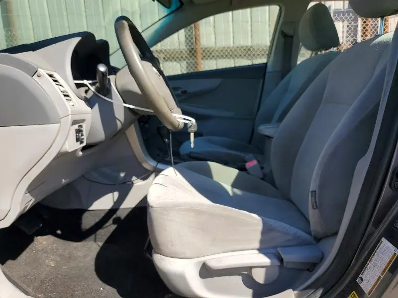 2010 TOYOTA COROLLA BASE  