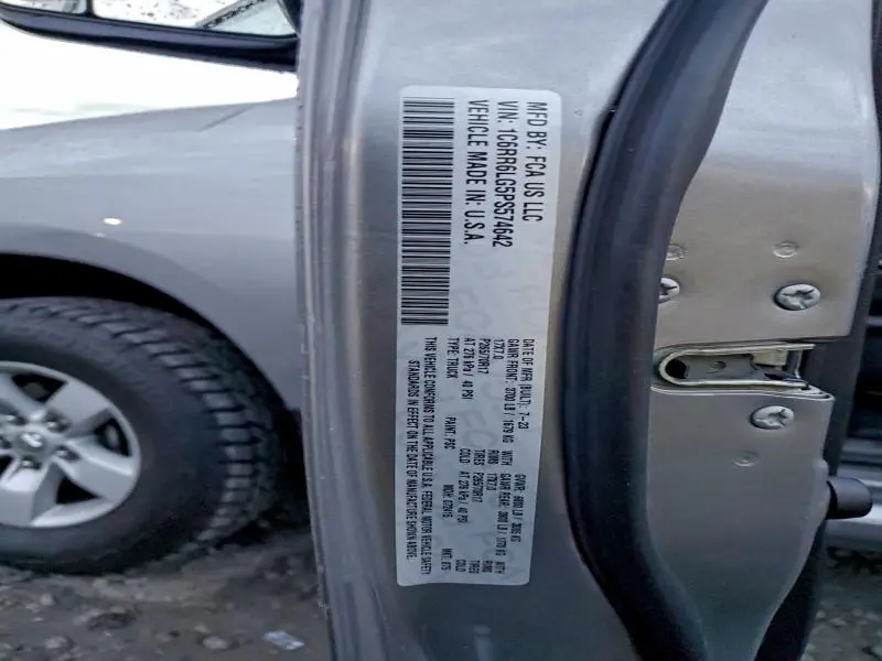 2023 RAM 1500 CLASSIC SLT  