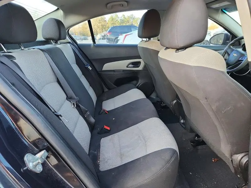 2015 CHEVROLET CRUZE LS  