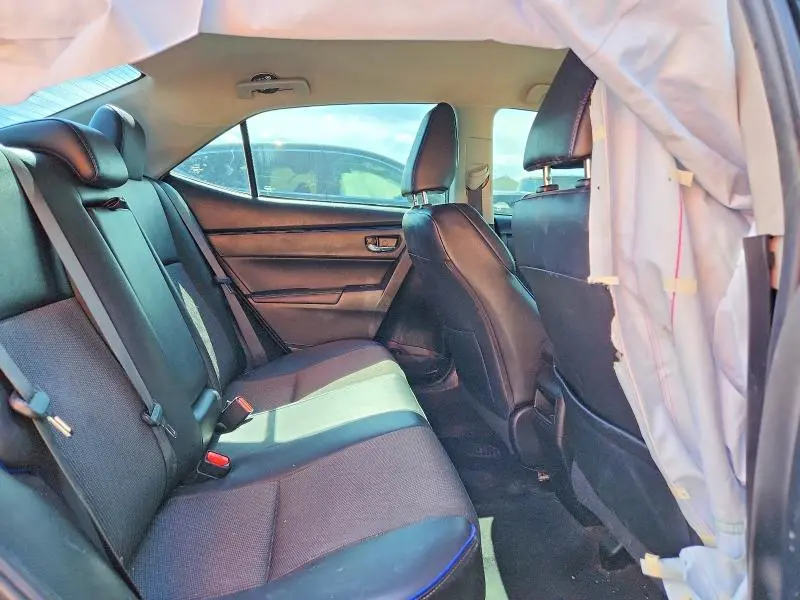 2019 TOYOTA COROLLA SE  