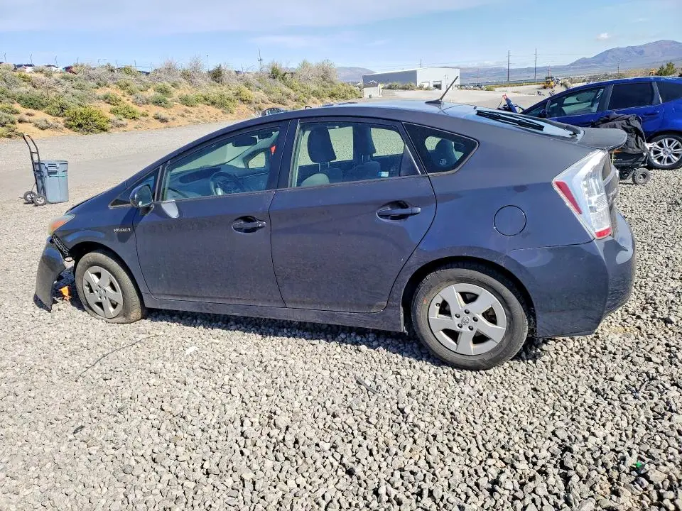 2011 TOYOTA PRIUS TWO  