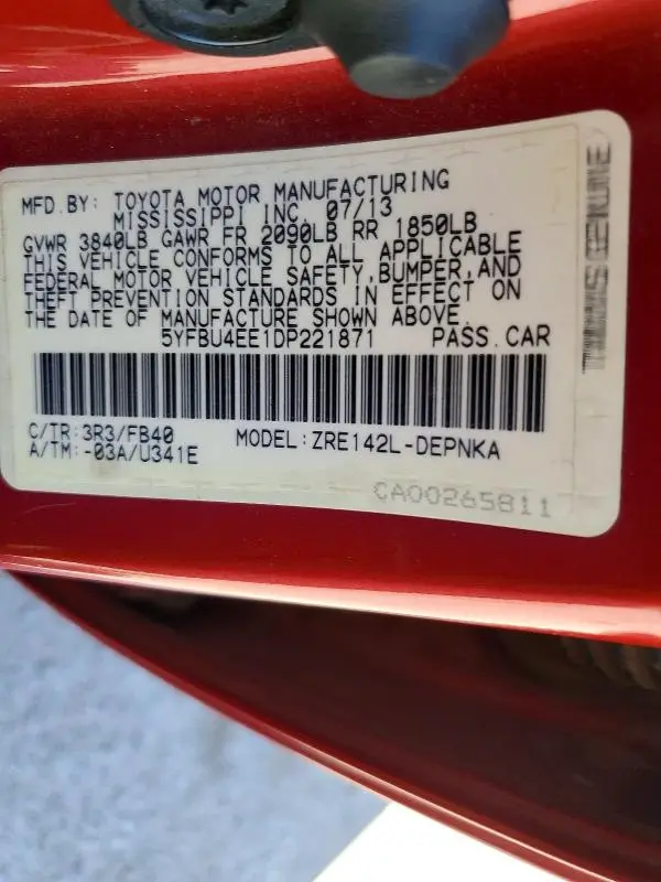 2013 TOYOTA COROLLA LE  