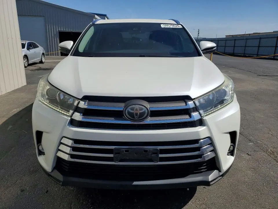 2019 TOYOTA HIGHLANDER LIMITED  
