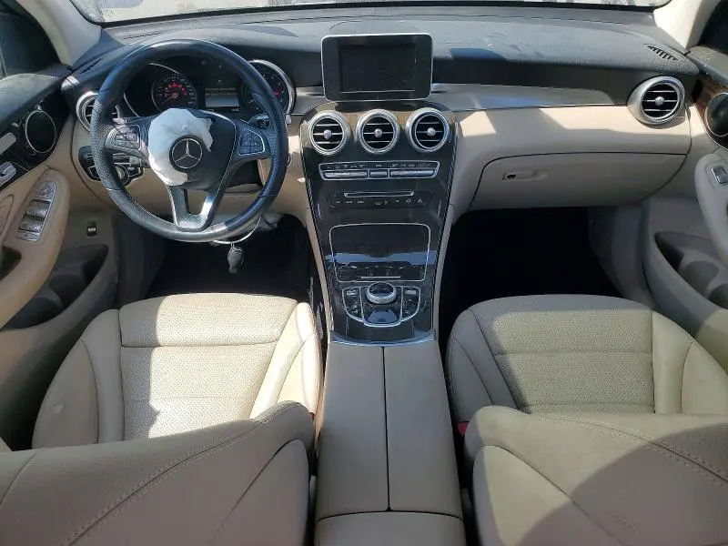 2019 MERCEDES-BENZ GLC 300 4MATIC  