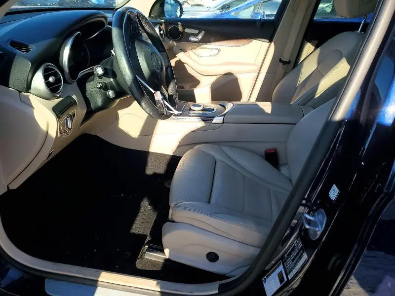 2019 MERCEDES-BENZ GLC 300 4MATIC  
