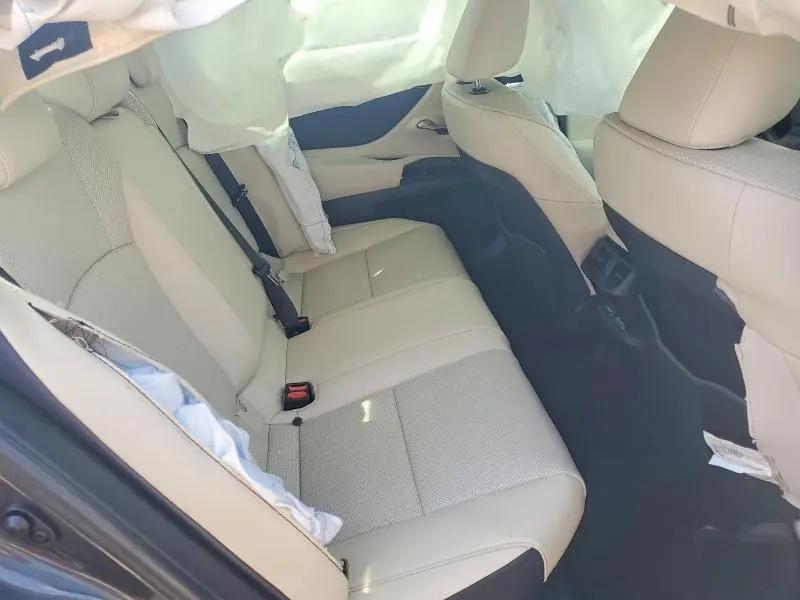 2024 LEXUS ES 300H BASE  