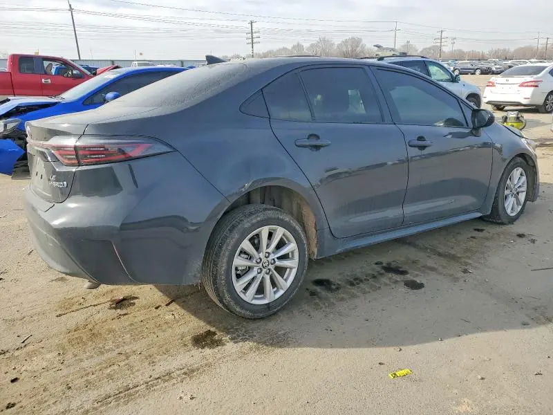 2024 TOYOTA COROLLA LE  