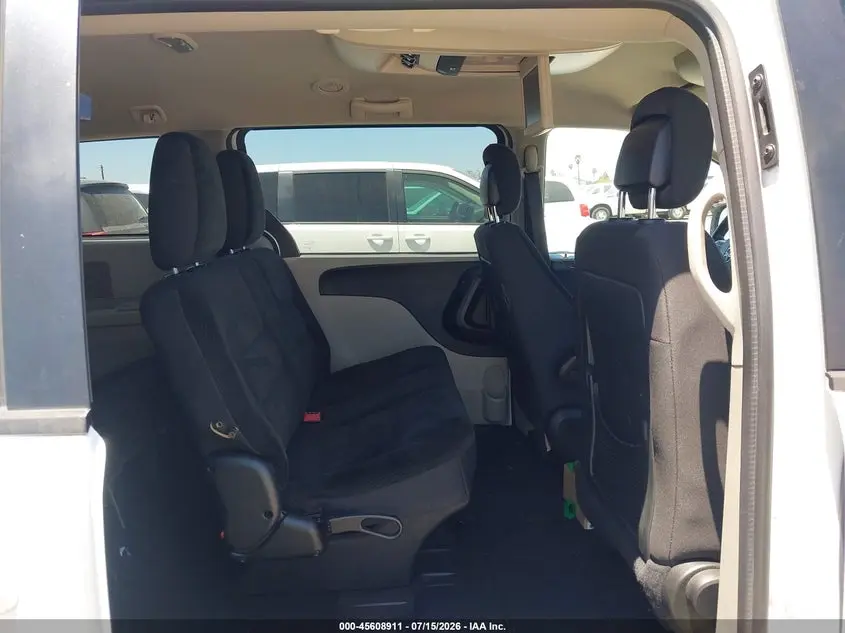 2017 DODGE GRAND CARAVAN SE