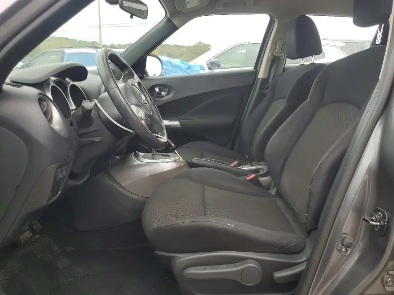 2011 NISSAN JUKE S  