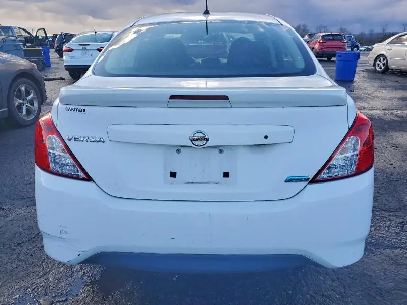 2016 NISSAN VERSA S  