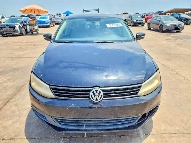 2014 VOLKSWAGEN JETTA SE  