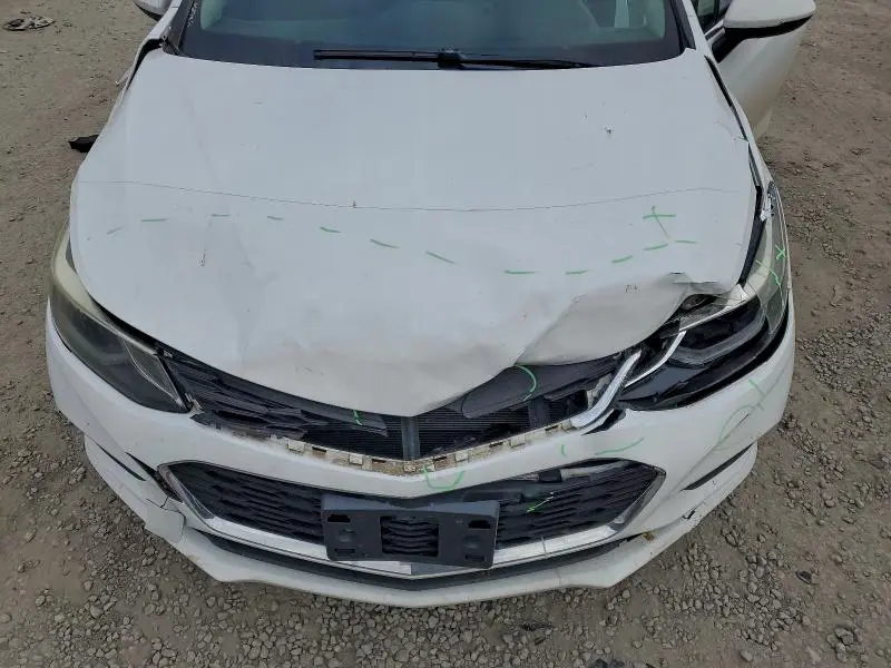 2016 CHEVROLET CRUZE LT  