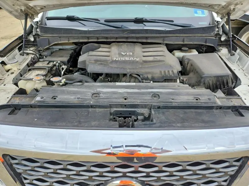 2018 NISSAN TITAN S  