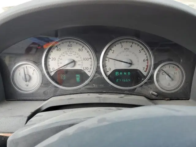 2010 CHRYSLER TOWN & COUNTRY LIMITED  