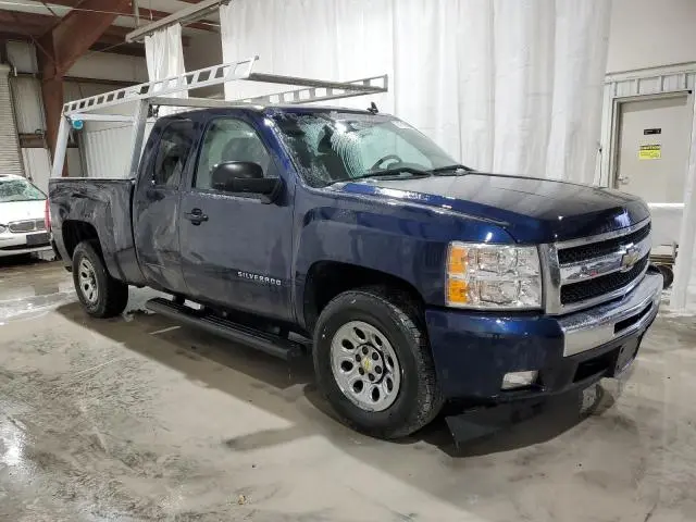 2011 CHEVROLET SILVERADO C1500 LT  