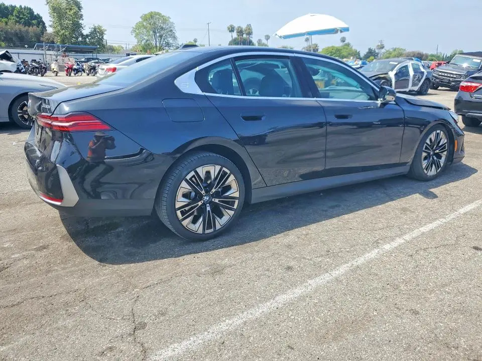 2025 BMW 530 I  
