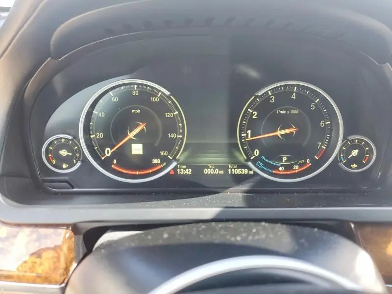 2015 BMW 750 XI  