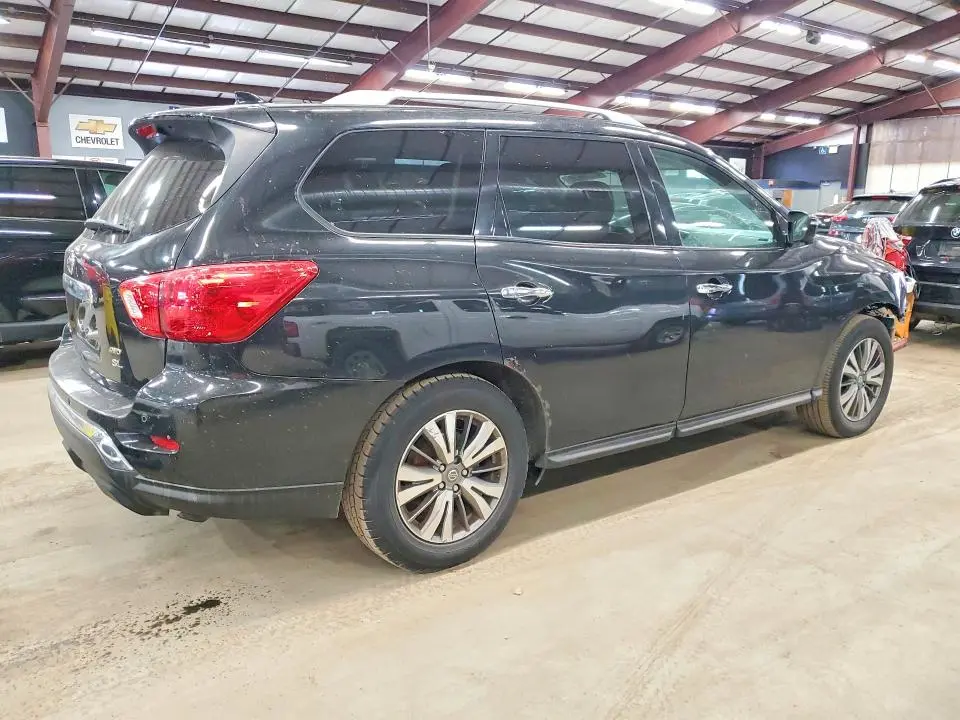 2019 NISSAN PATHFINDER SL  