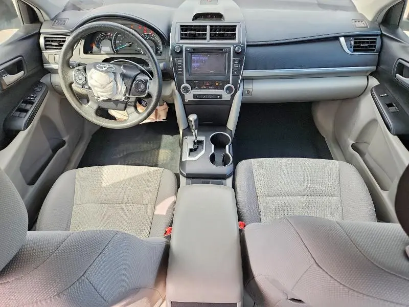 2014 TOYOTA CAMRY LE  