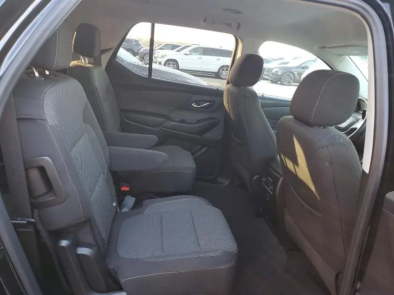 2020 CHEVROLET TRAVERSE LT  