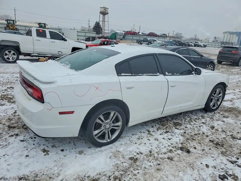 2013 DODGE CHARGER SXT  