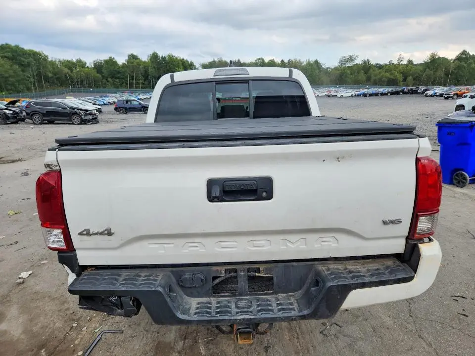 2023 TOYOTA TACOMA SR V6  