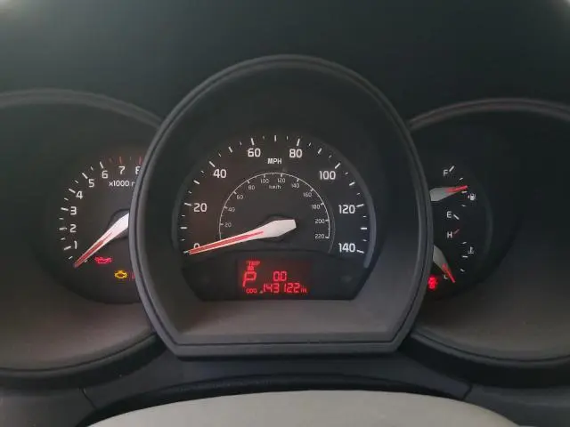 2015 KIA RIO LX  
