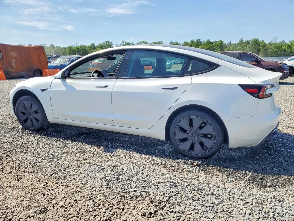 2024 TESLA MODEL 3   