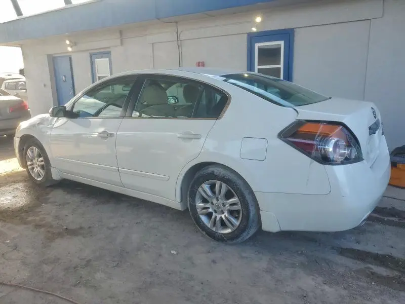 2010 NISSAN ALTIMA BASE  