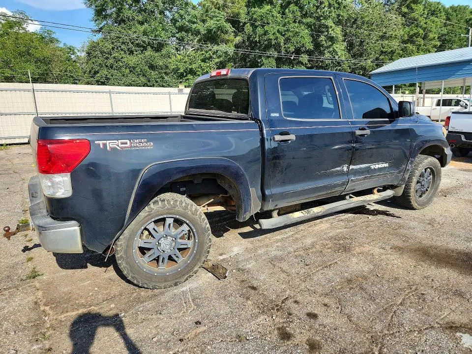 2013 TOYOTA TUNDRA CREWMAX SR5  