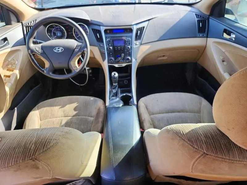2011 HYUNDAI SONATA GLS  