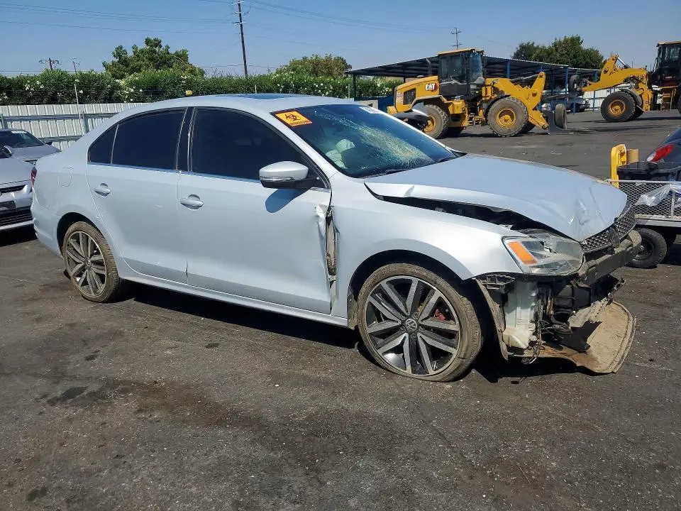 2013 VOLKSWAGEN JETTA GLI  