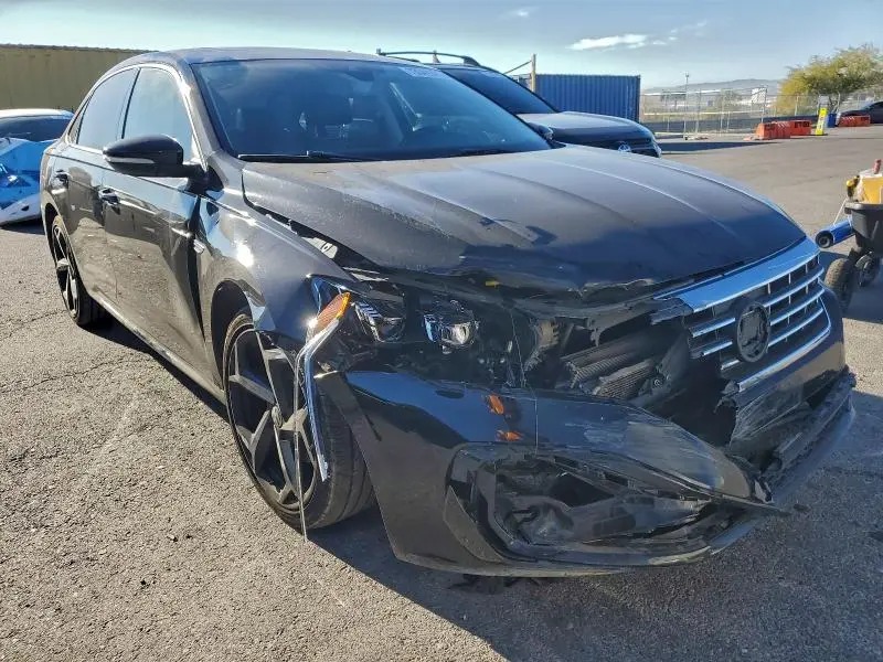 2020 VOLKSWAGEN PASSAT R-LINE  