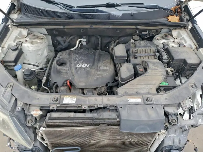 2012 KIA SORENTO BASE  