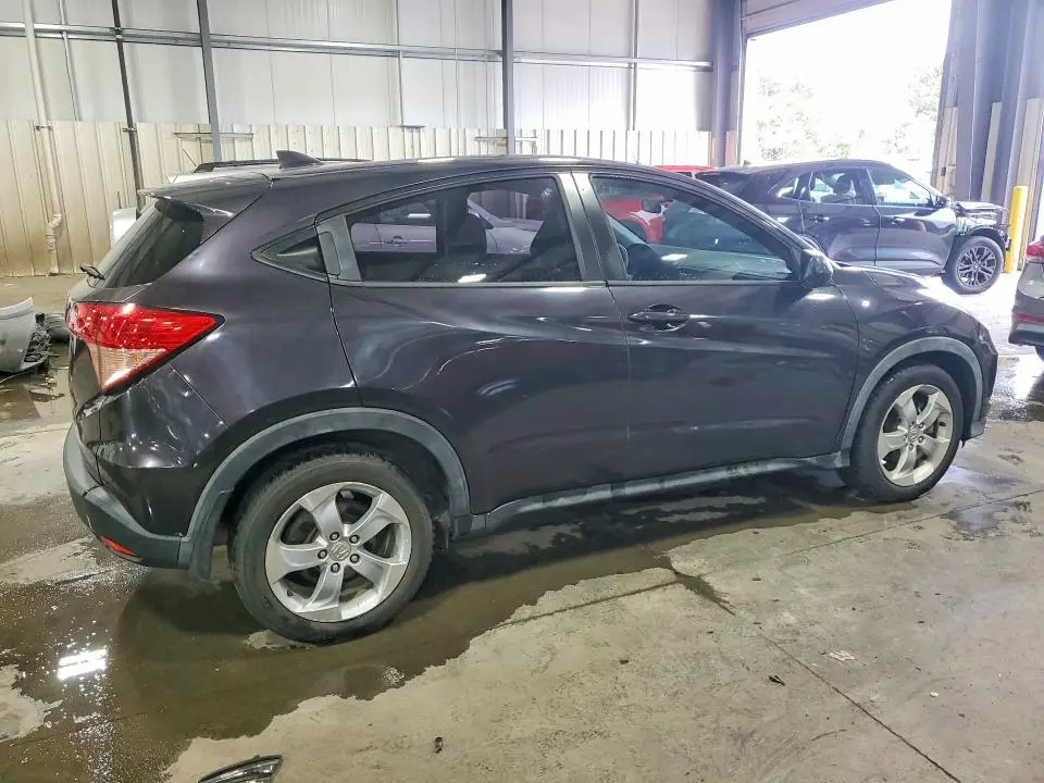 2016 HONDA HR-V LX  