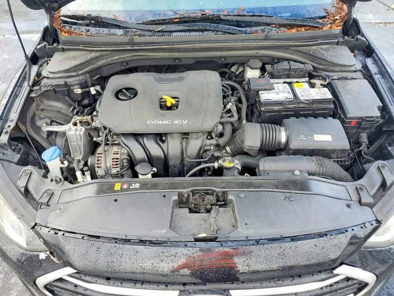 2018 HYUNDAI ELANTRA SE  