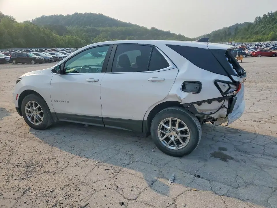 2022 CHEVROLET EQUINOX LT  