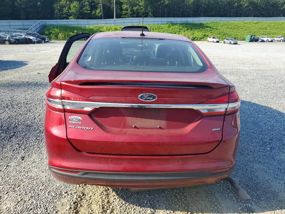 2017 FORD FUSION SE   