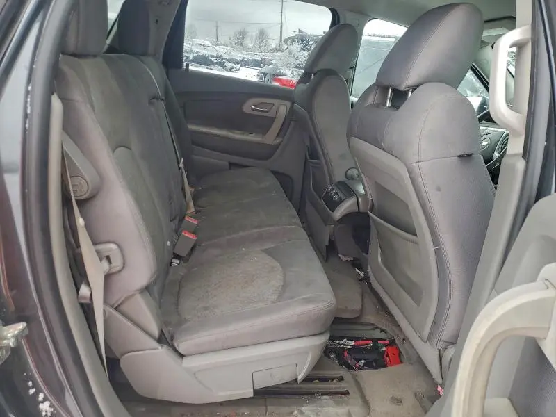 2012 CHEVROLET TRAVERSE LS  