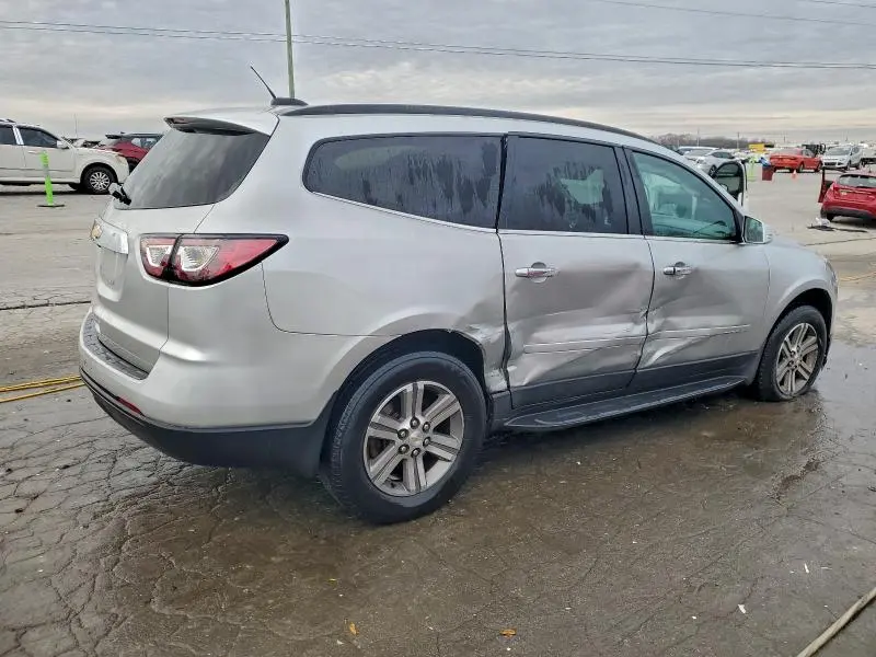 2017 CHEVROLET TRAVERSE LT  