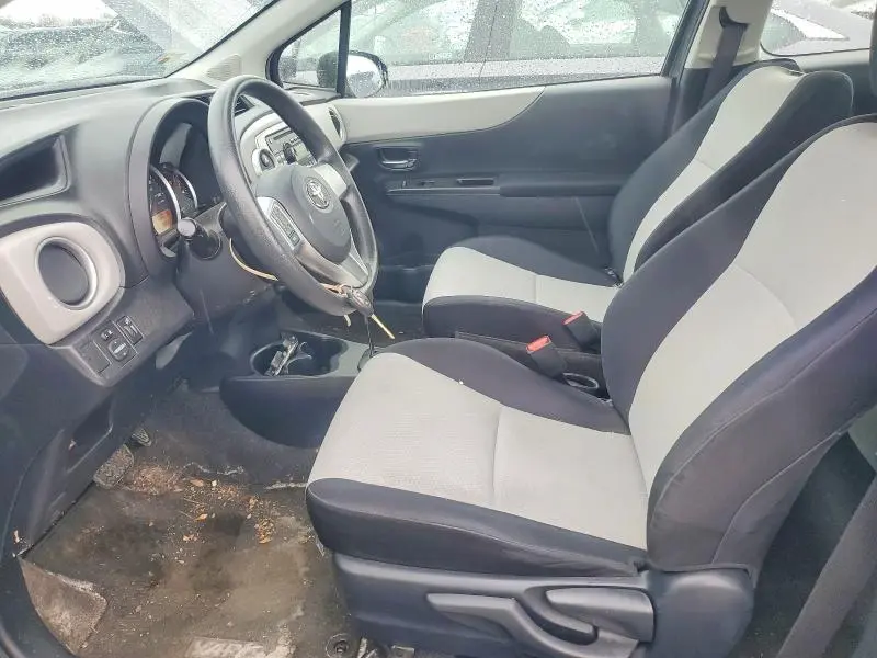 2012 TOYOTA YARIS 3-DOOR LE  