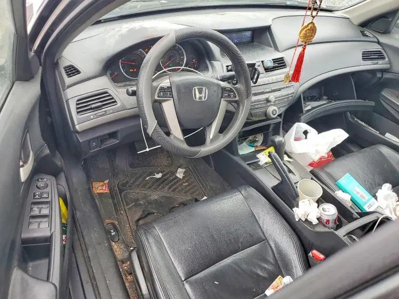2010 HONDA ACCORD LX  