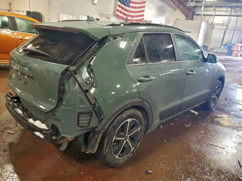 2023 KIA NIRO EX  