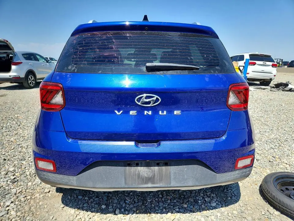 2022 HYUNDAI VENUE SEL  