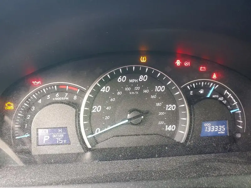 2012 TOYOTA CAMRY LE  