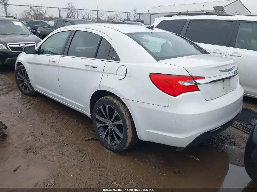 2012 CHRYSLER 200 TOURING