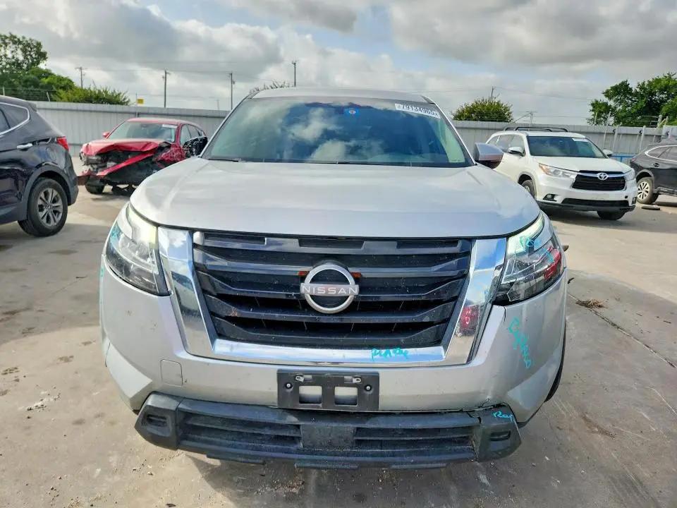 2022 NISSAN PATHFINDER S  
